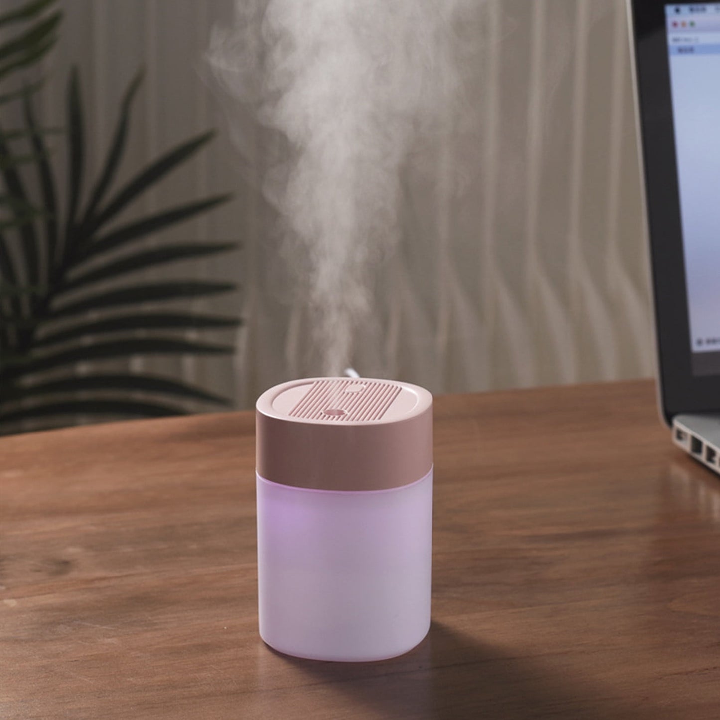 Portable Mini USB Humidifier with LED Light, 200 ML Ultra-Quiet Cool Mist Humidifier for Home and Office Use, Ideal for Plants, Easy to Clean